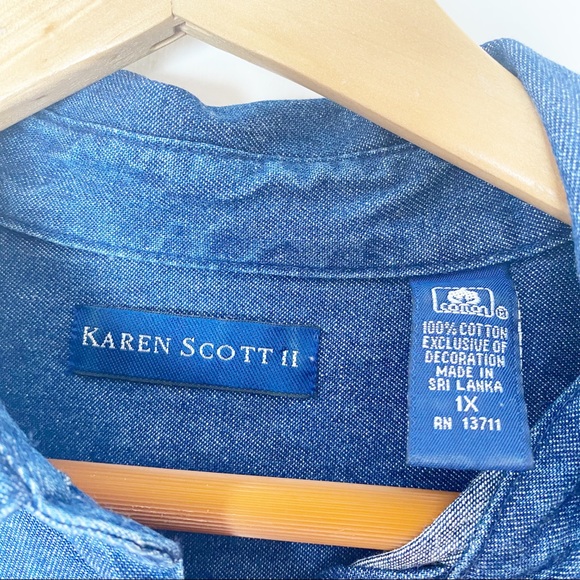 Karen Scott II Holiday Embellished Denim Button Up Shirt Women’s Size 1X - Picture 3 of 9